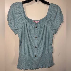 Adorable Ladies Blouse
